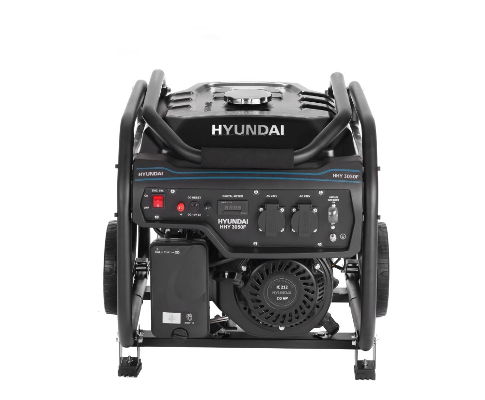 Hyundai HHY 3050F, 220/12 В, 3.2кВт, на колёсах