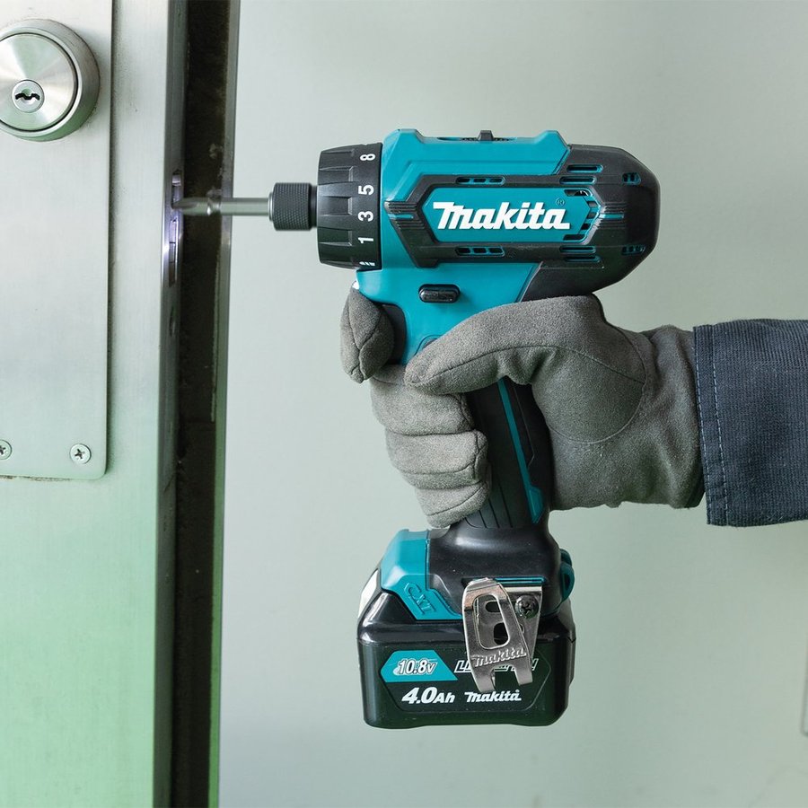 Makita DF033DWAE