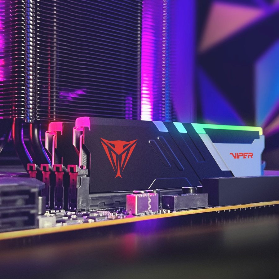 Patriot Memory VIPER Venom RGB (16 ГБ x 2 шт.) DDR5 7400 МГц DIMM CL36 (PVVR532G740C36K)