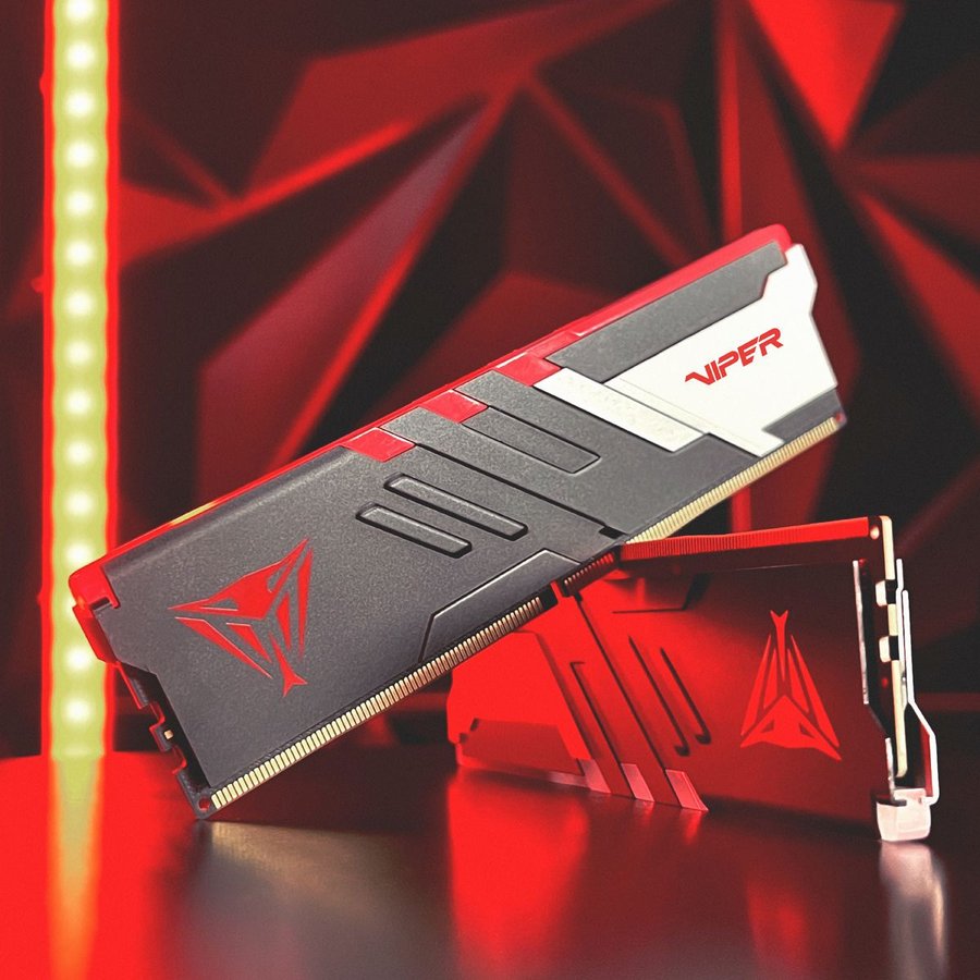 Patriot Memory VIPER Venom RGB (16 ГБ x 2 шт.) DDR5 7400 МГц DIMM CL36 (PVVR532G740C36K)