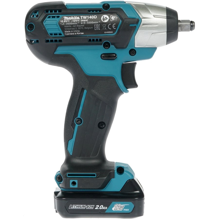 Makita TW140DWAE 2Ач, с двумя аккумуляторами