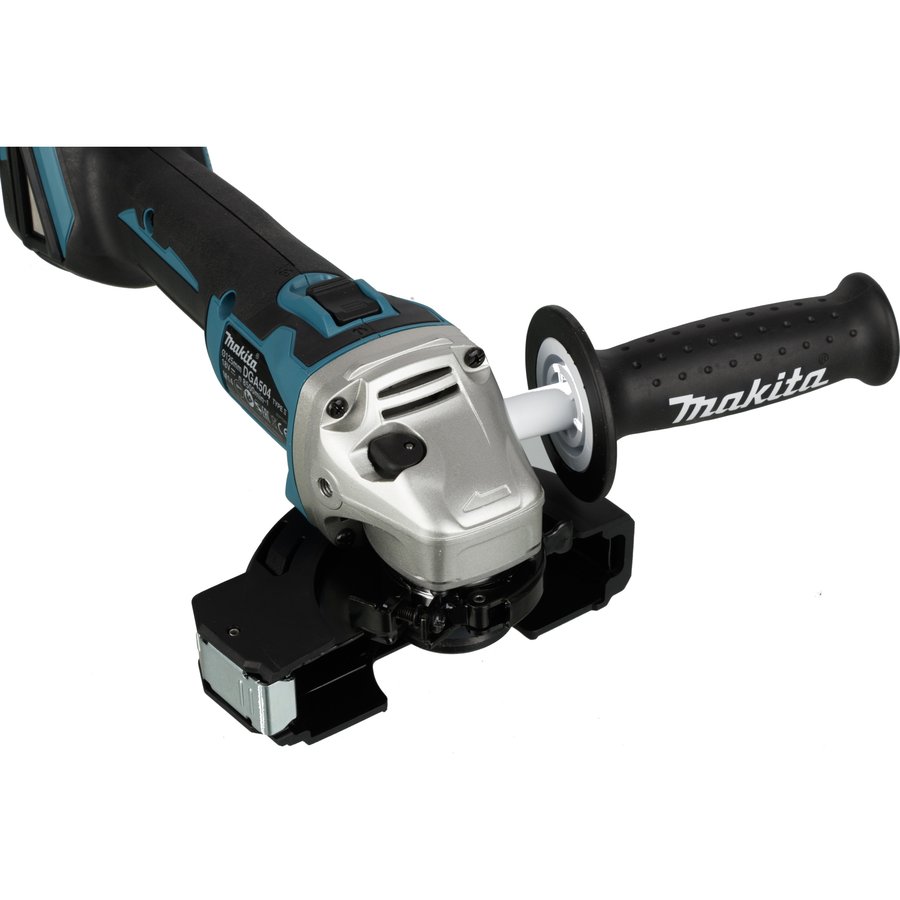 Makita DGA504Z