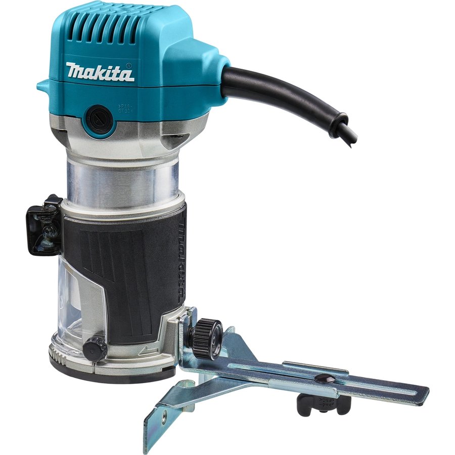 Makita RT0702C