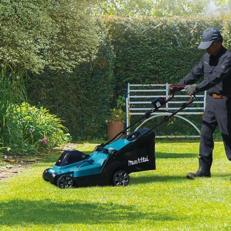 Makita LM003GU102