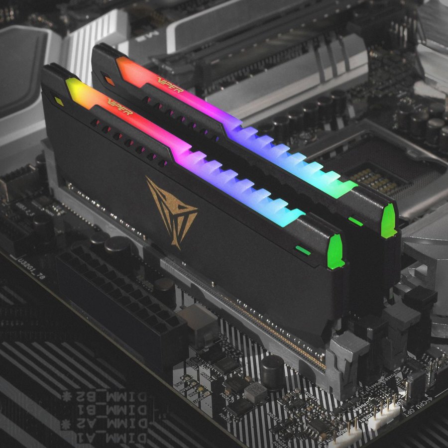 Patriot Memory VIPER STEEL RGB 32GB DDR4 DIMM 2шт. (PVSR464G320C8K)