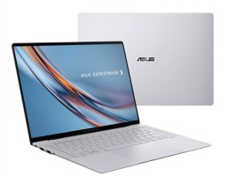 ASUS ExpertBook Premium B9406CAA-TH0664 (90NX09J1-M00RC0_Win11P) Intel Core Ultra X7 358H 1900MHz/14"/2880x1800 OLED/64GB/2048GB SSD/Intel Arc B390/Wi-Fi/Bluetooth/Windows 11 Pro Gray