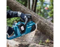 Makita DUC353PT2, 18В, 5Ач