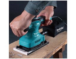 Makita M9203B
